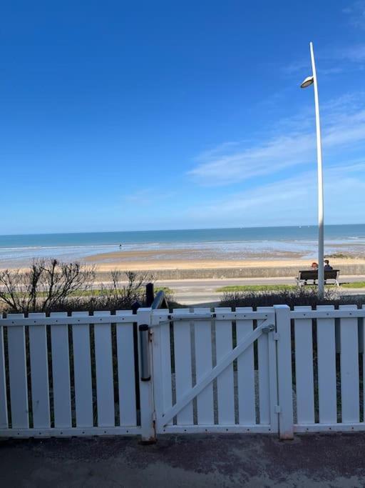 Apartment Douillet - Vue - Piscine/ Tennis Cabourg